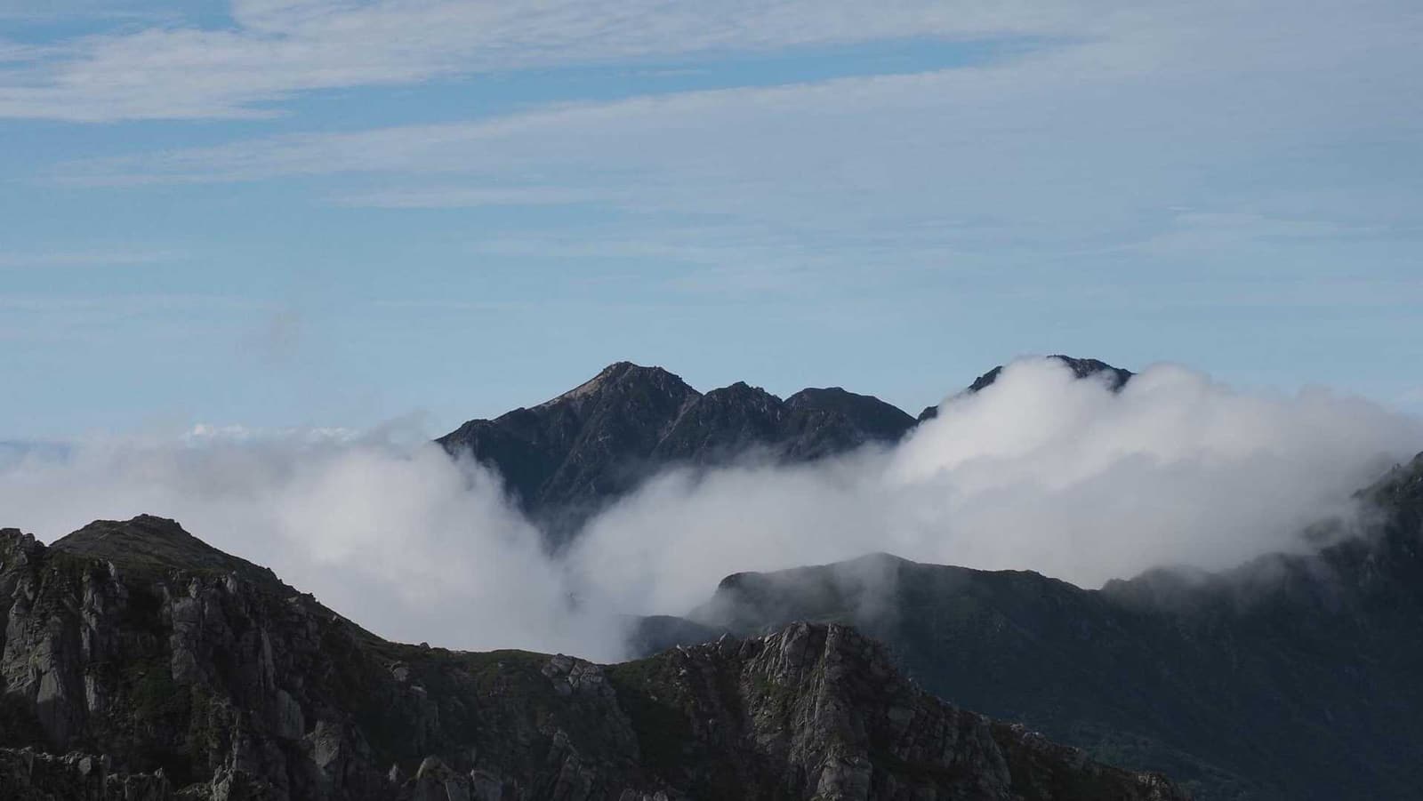 木曽駒から空木へ、稜線をつなぐ