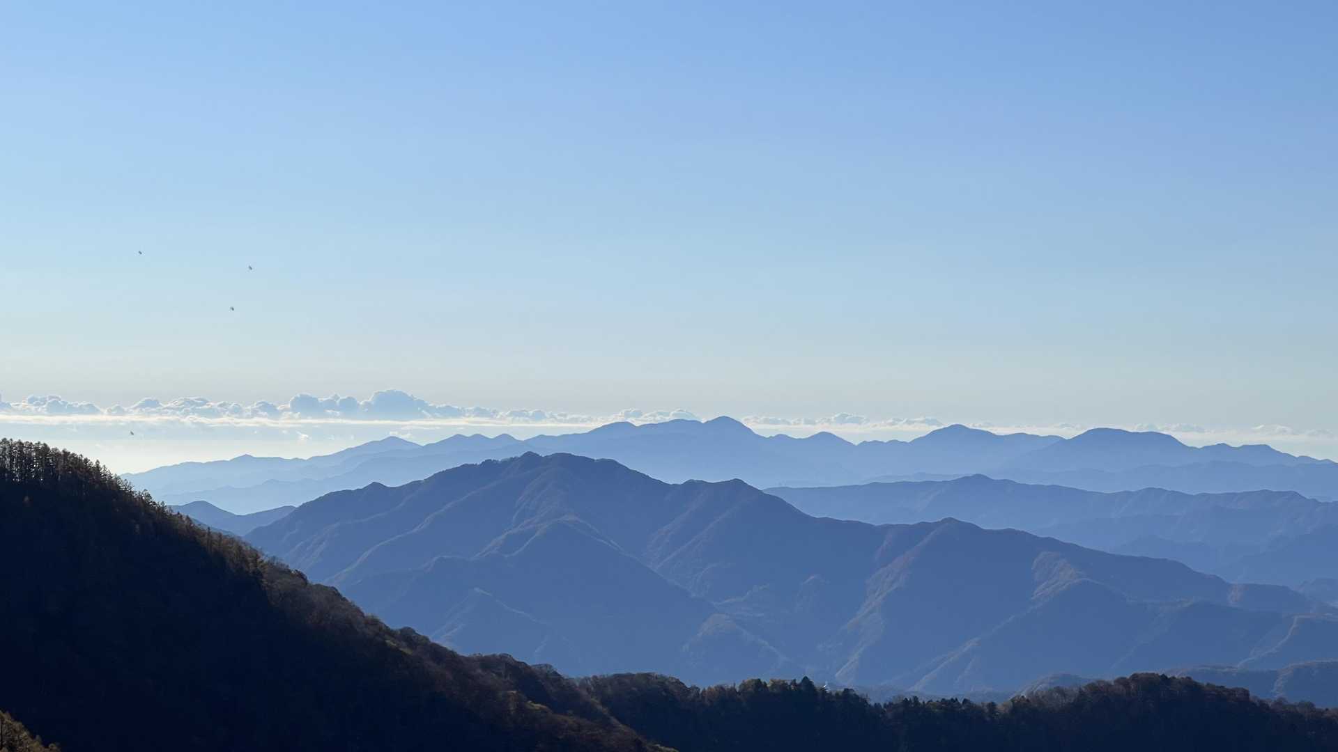 奥多摩テント泊縦走（鴨沢〜七ッ石小屋〜雲取山〜三峯神社） の写真 29