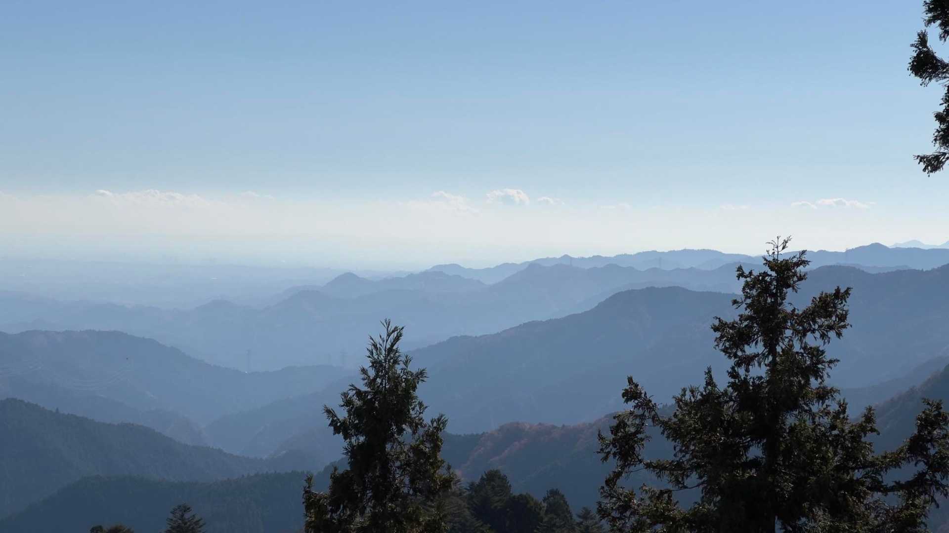 御岳山、鍋割山、大岳山 の写真 2
