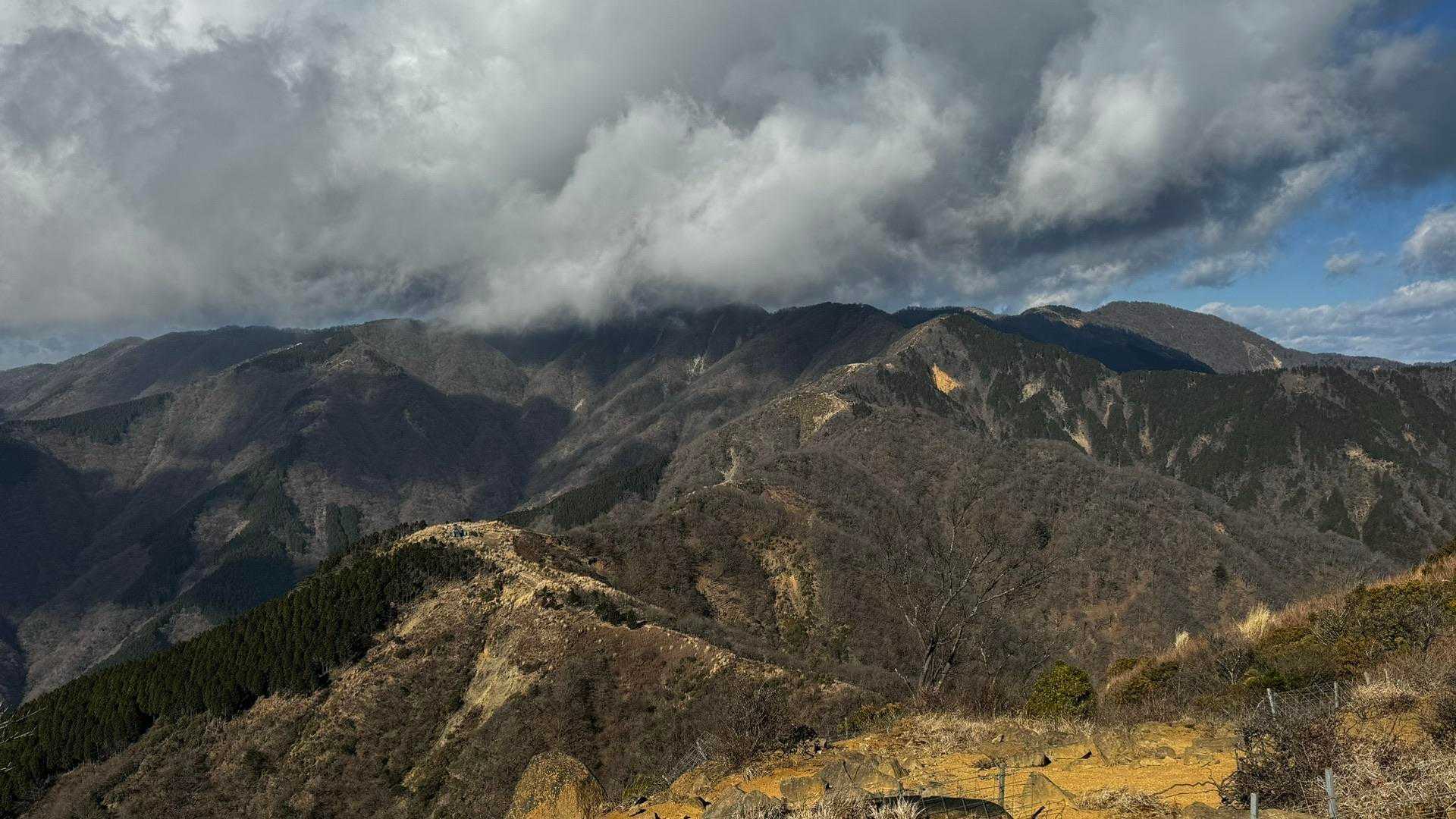 表丹沢縦走（二ノ塔・三ノ塔・塔ノ岳） の写真 5