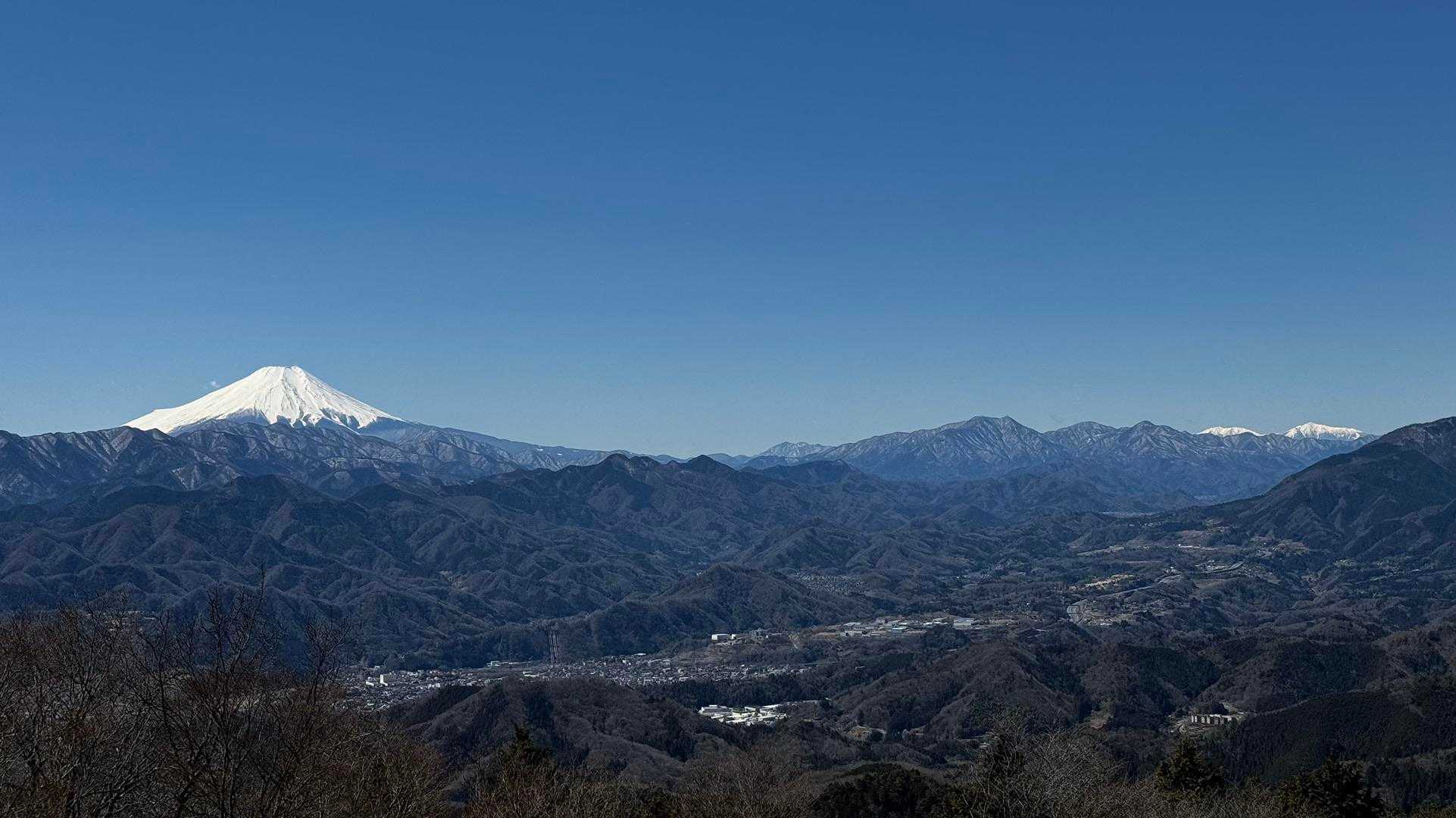 奥高尾〜裏高尾縦走（陣馬山・堂所山・富士見台・駒木野） の写真 21