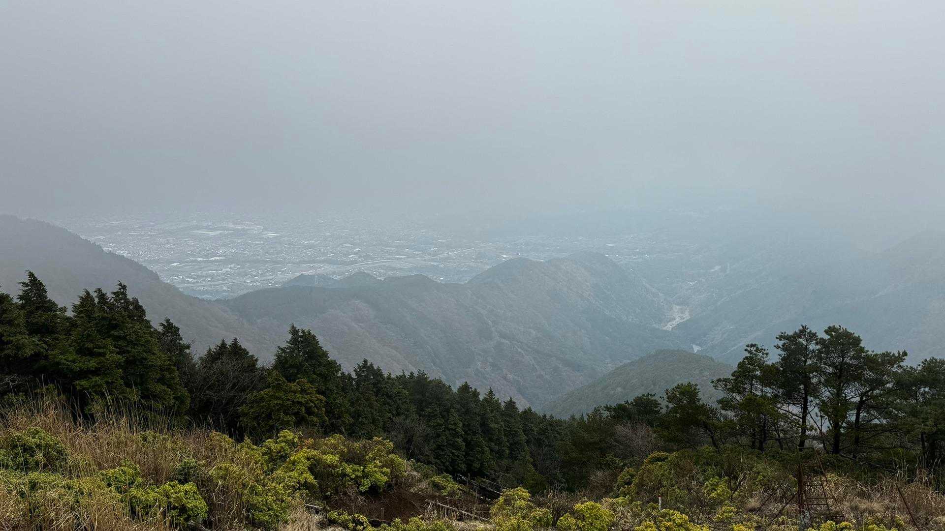 鍋割山・塔ノ岳・烏尾山縦走 の写真 44