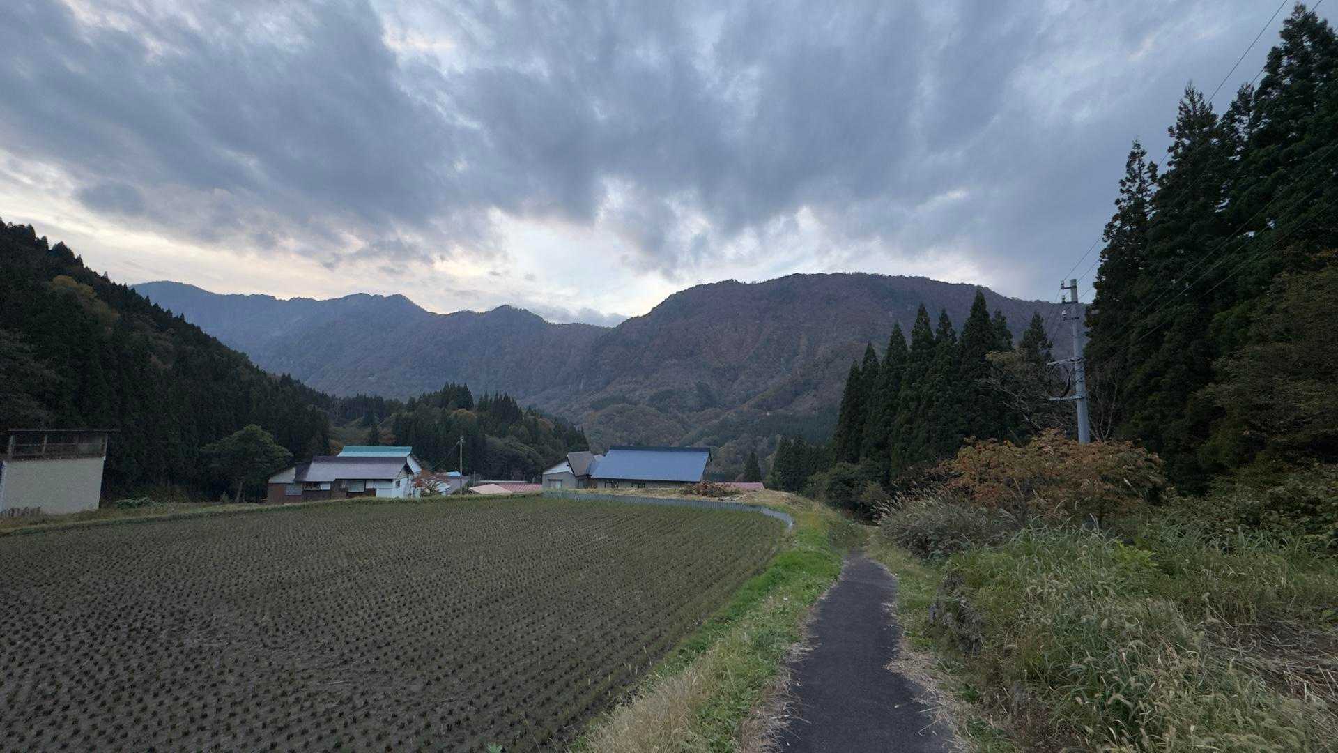 信越トレイル#5（sec.10-9-8／苗場山〜小赤沢〜結東〜森宮之原駅）、完走！ の写真 36