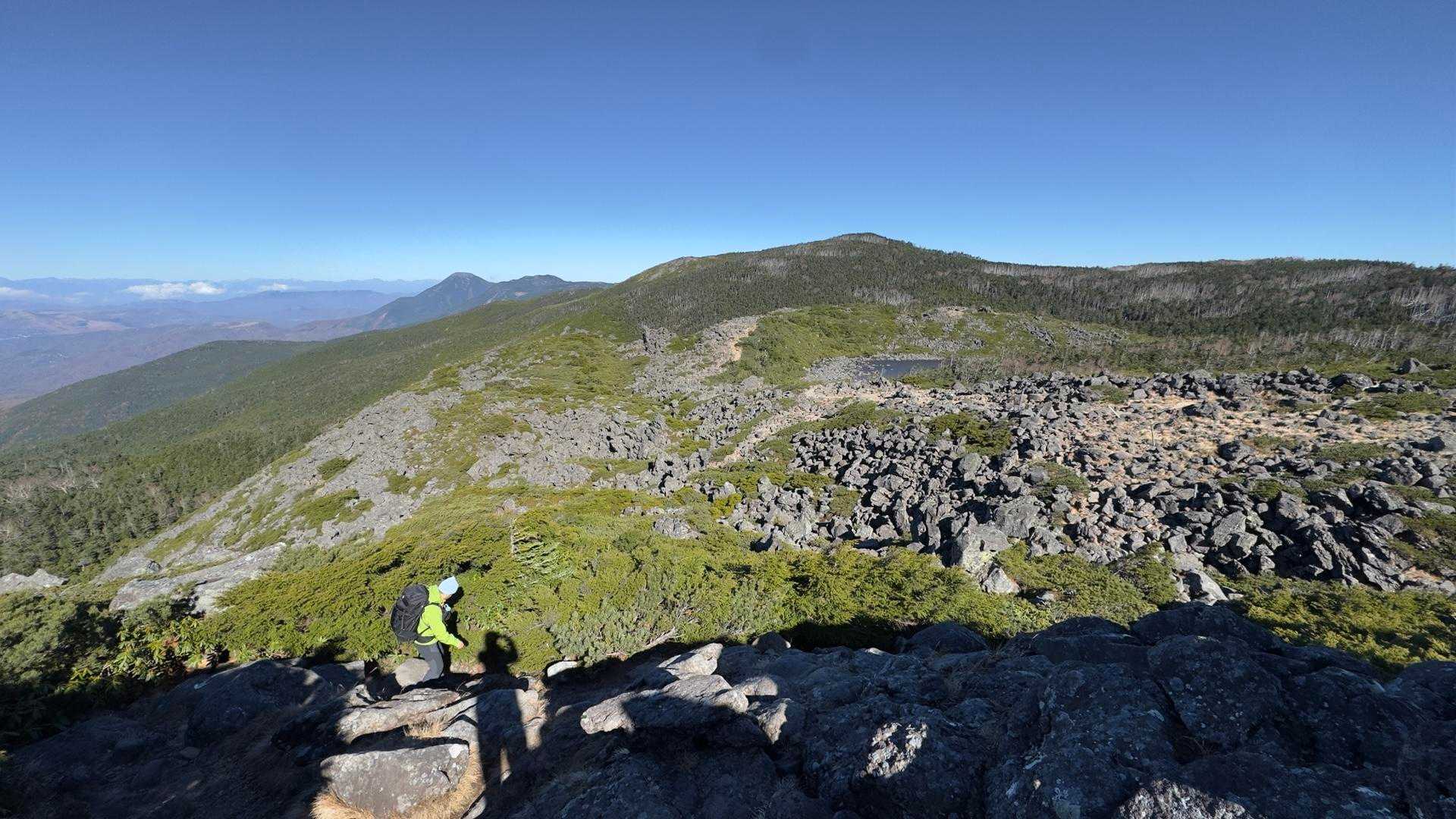 北八ヶ岳縦走（にゅう・東天狗岳・西天狗岳・中山） の写真 40