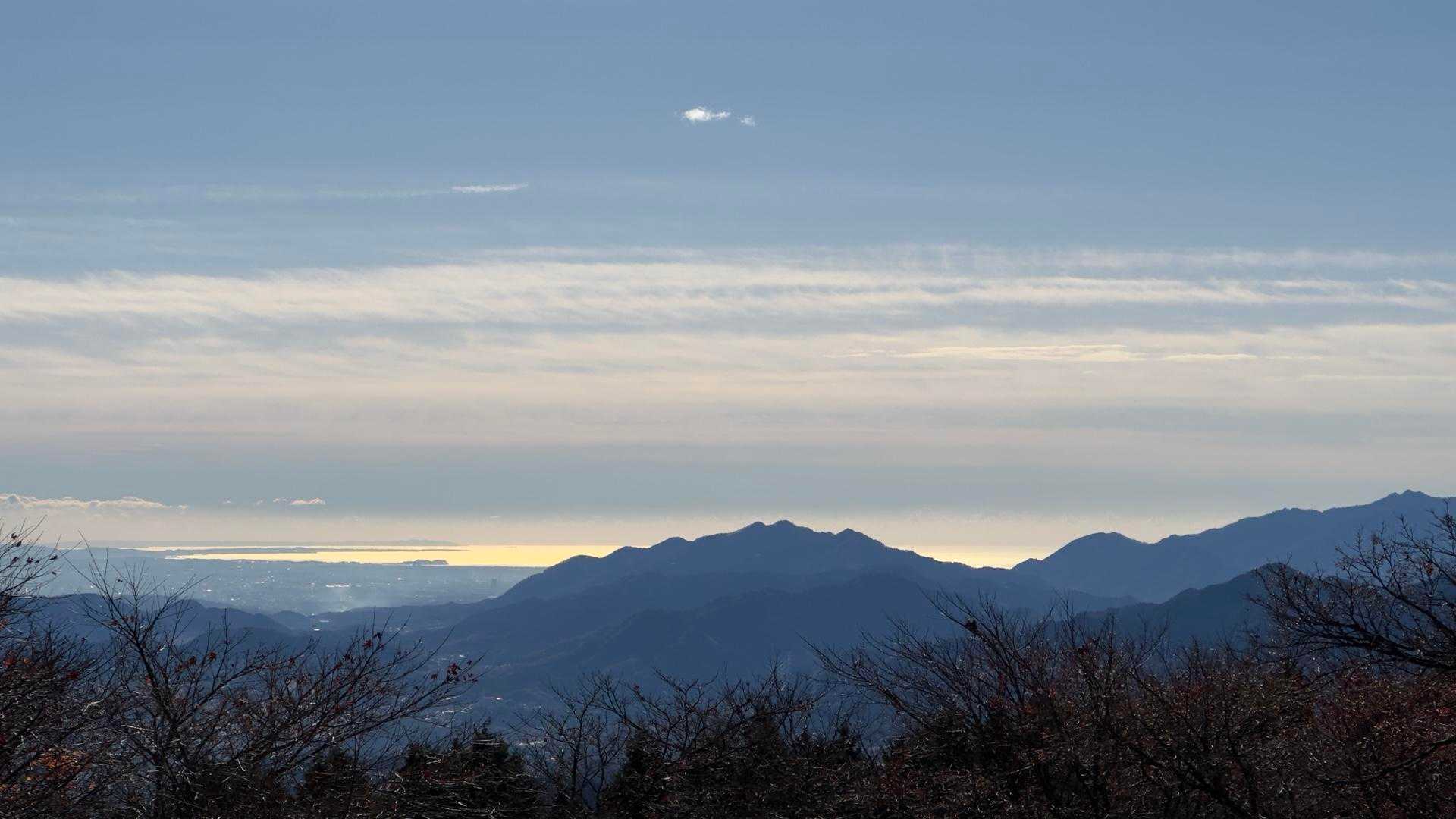陣馬山・醍醐丸・生藤山・三国山縦走（関東ふれあいの道） の写真 4