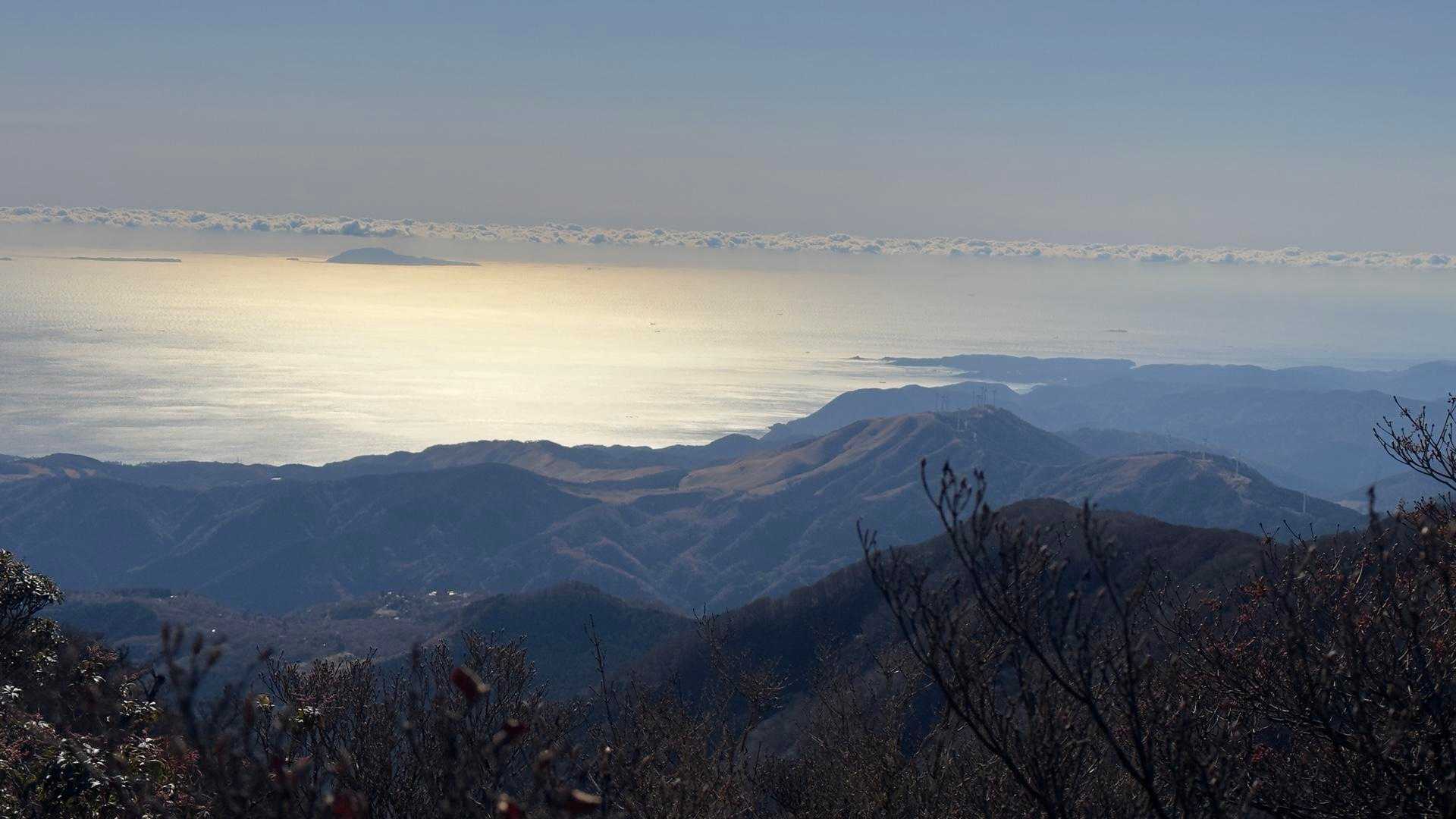 天城山縦走（万二郎岳〜万三郎岳〜小岳〜天城峠） の写真 11