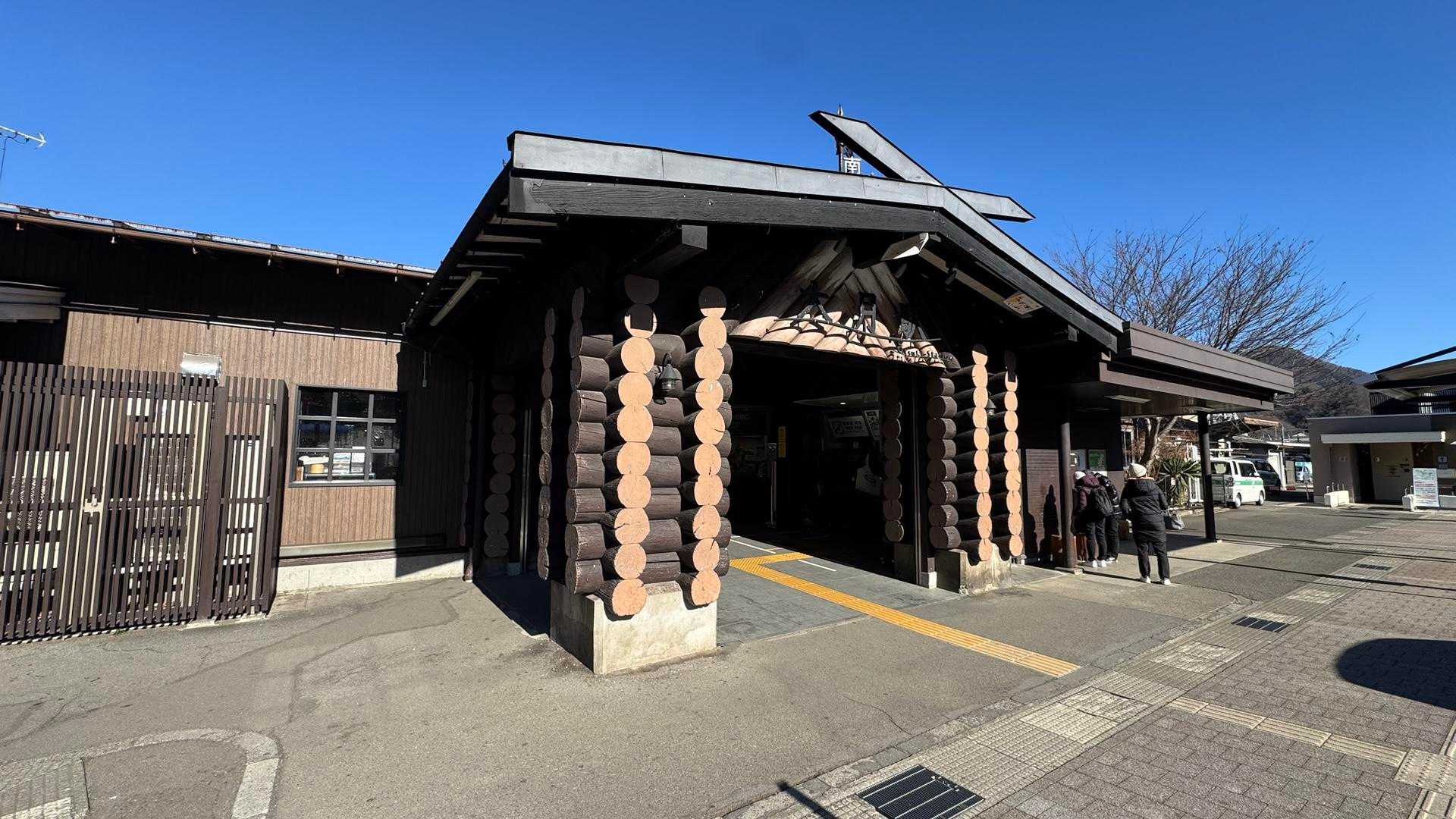 大月駅