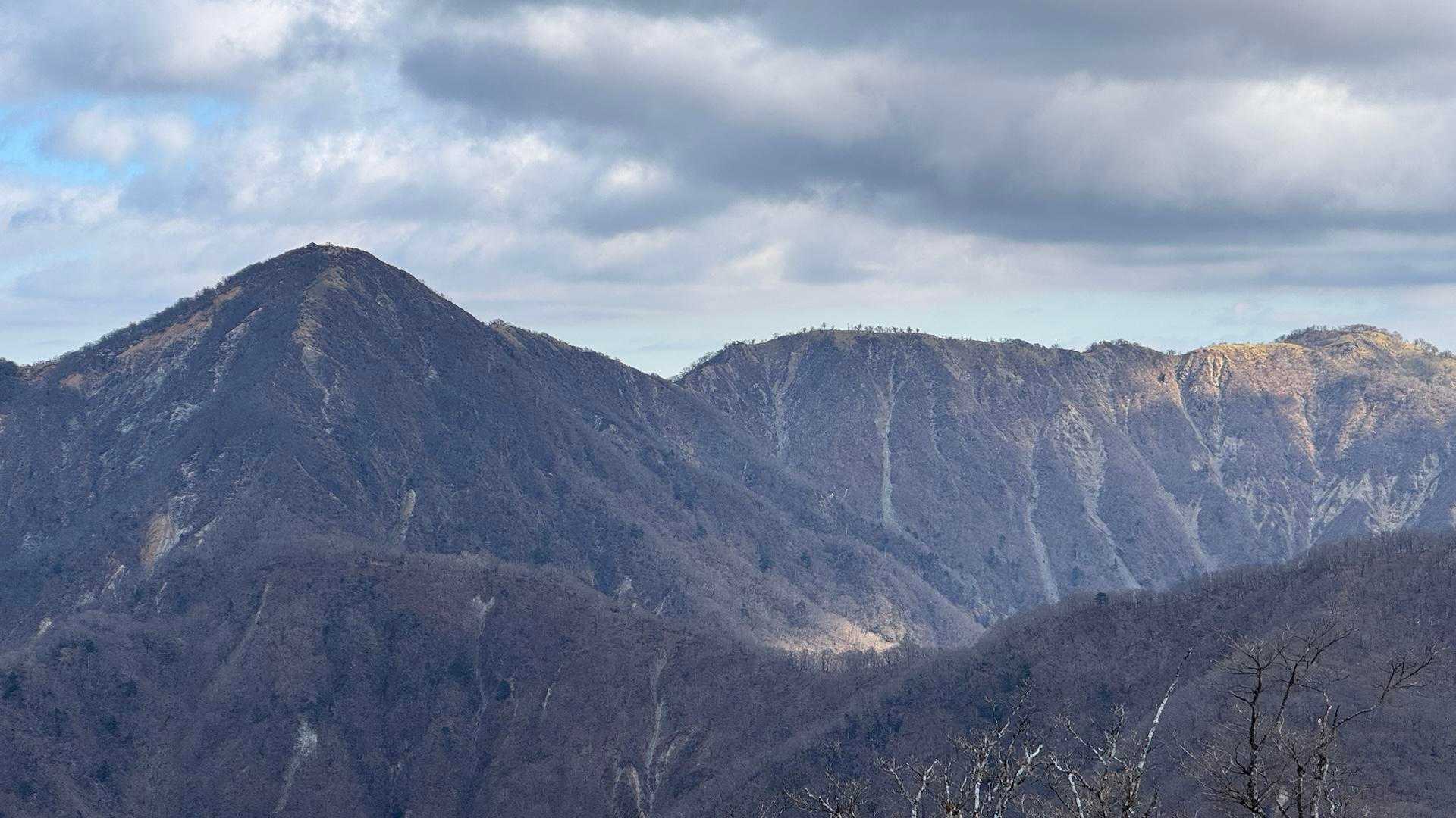 丹沢主脈縦走（檜洞丸•蛭ヶ岳•丹沢山•塔ノ岳•鍋割山） の写真 15