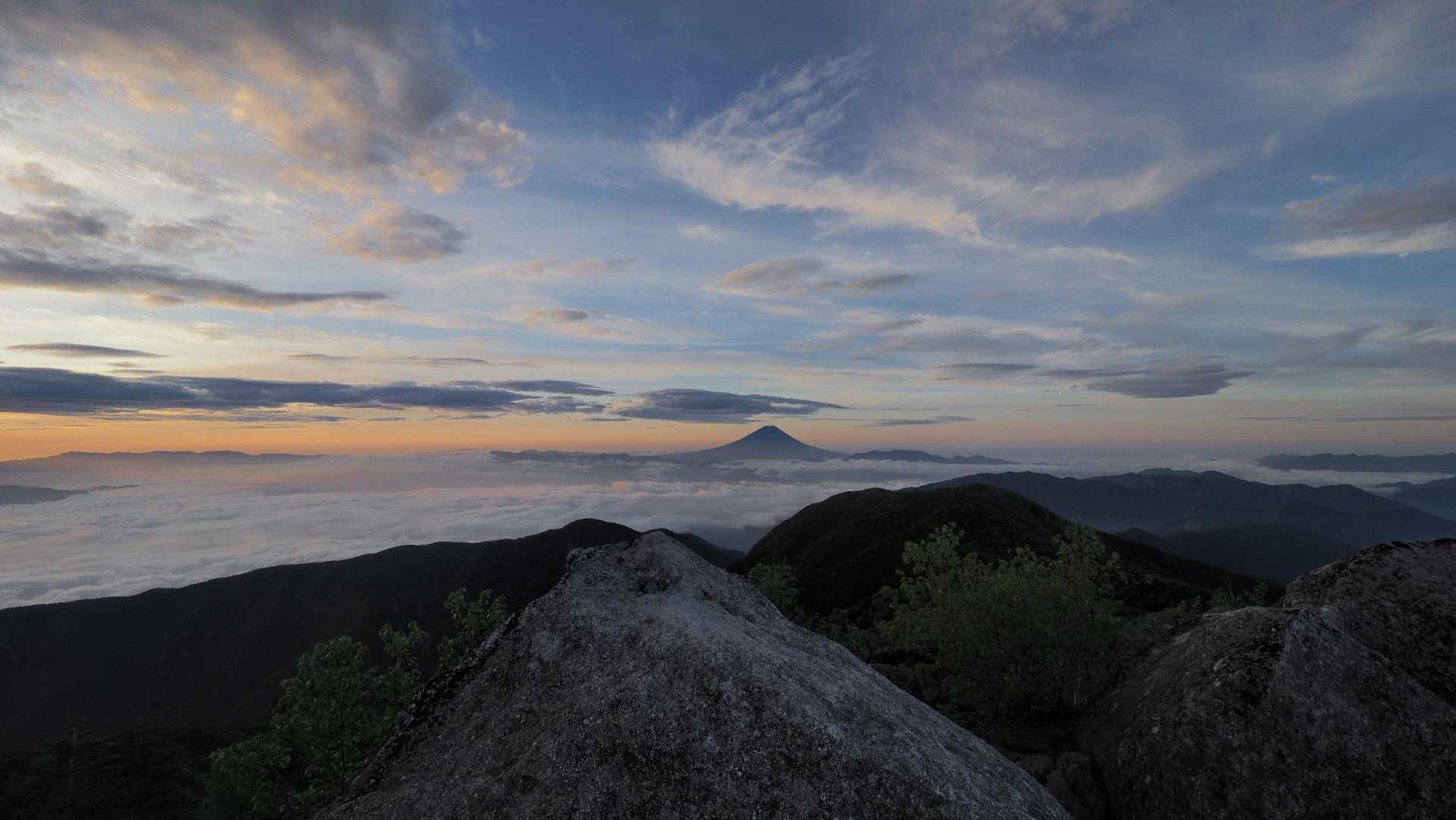 鳳凰三山縦走（薬師岳・観音岳・地蔵岳）夜叉神峠ピストン の写真 23