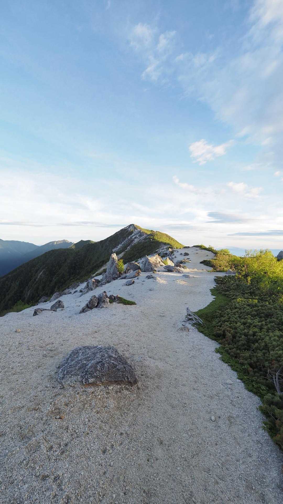 鳳凰三山縦走（薬師岳・観音岳・地蔵岳）夜叉神峠ピストン の写真 31