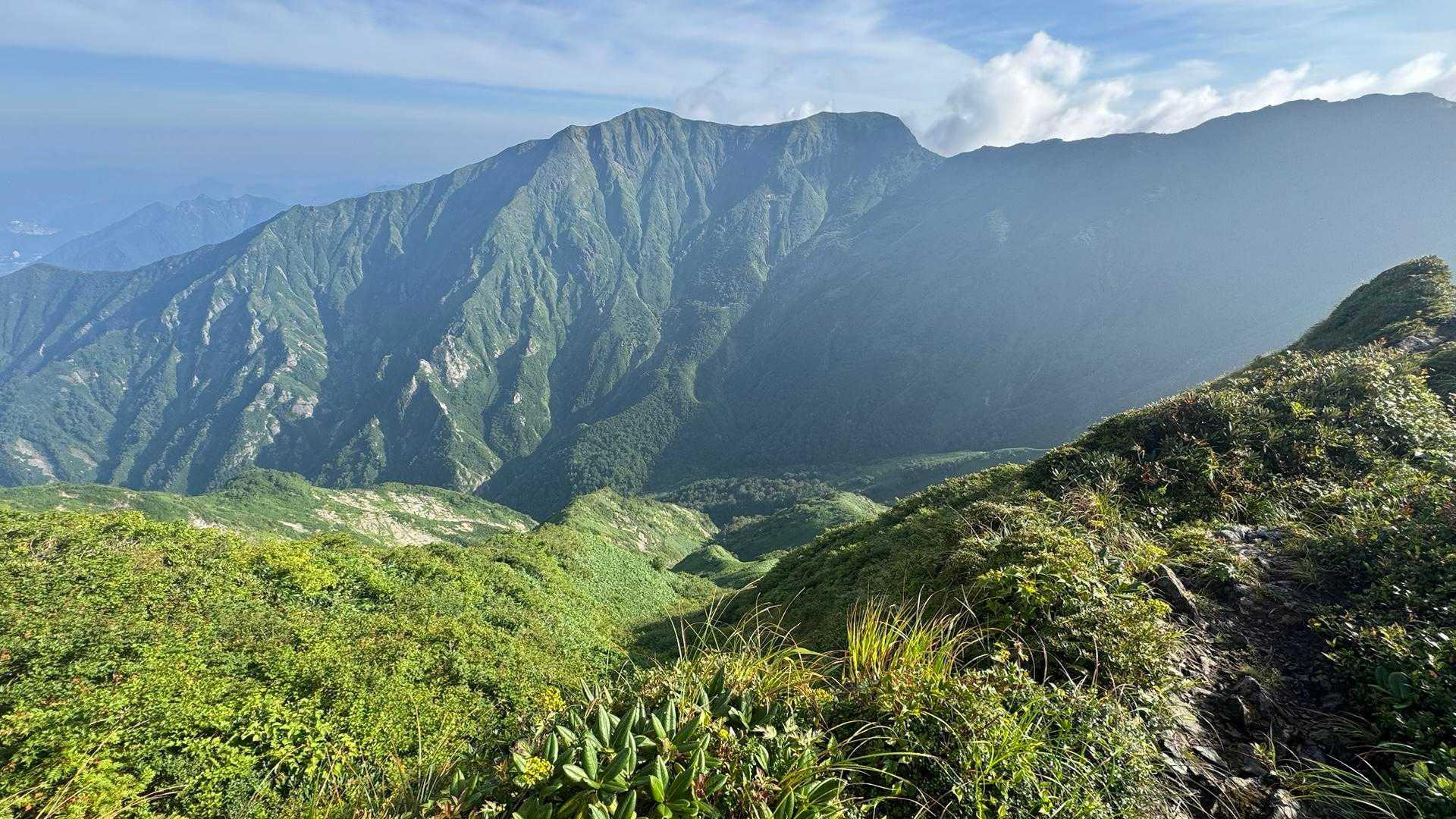 谷川岳主脈縦走（平標山・仙ノ倉山・万太郎山・谷川岳） の写真 77