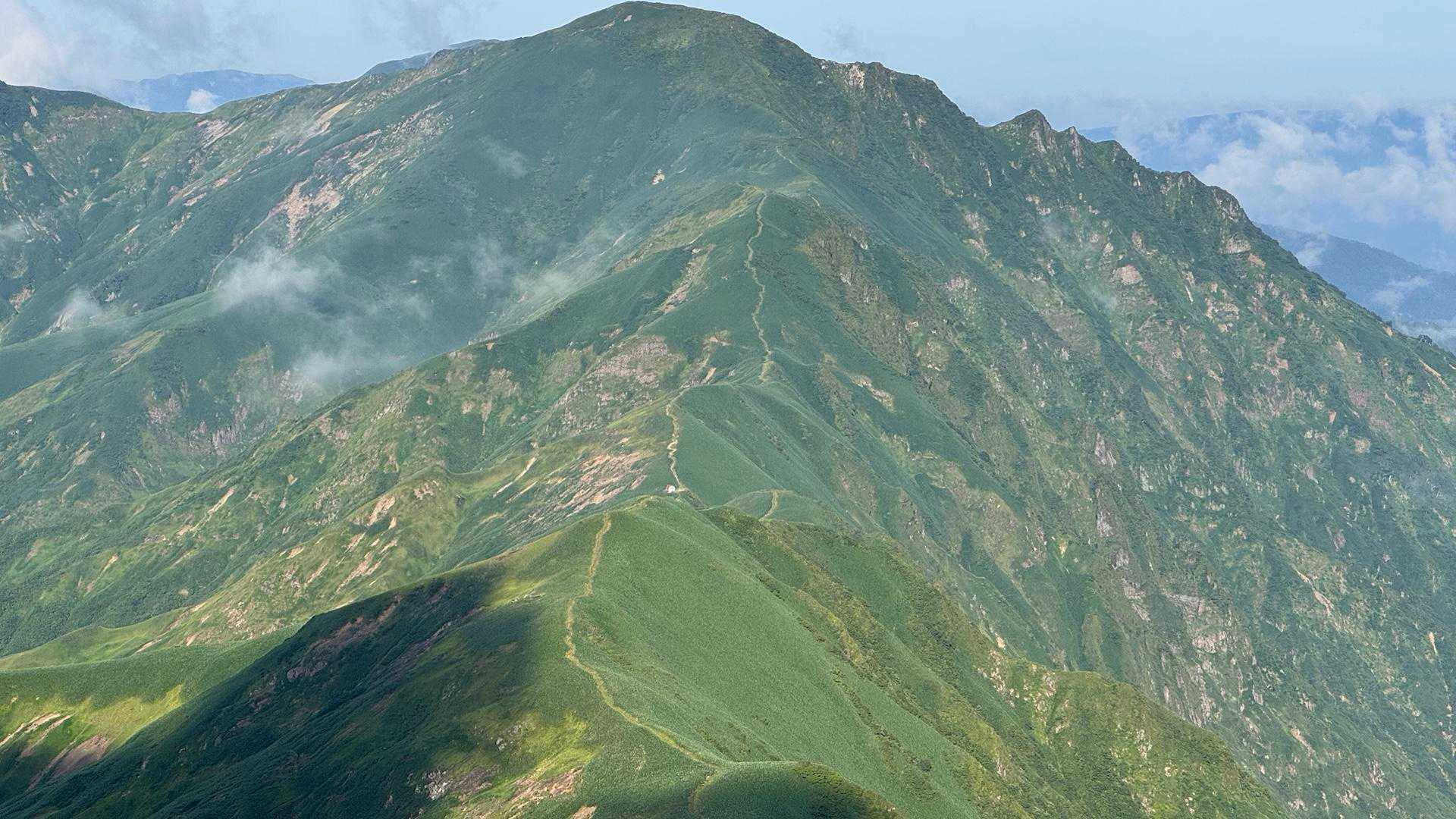 谷川岳主脈縦走（平標山・仙ノ倉山・万太郎山・谷川岳） の写真 68