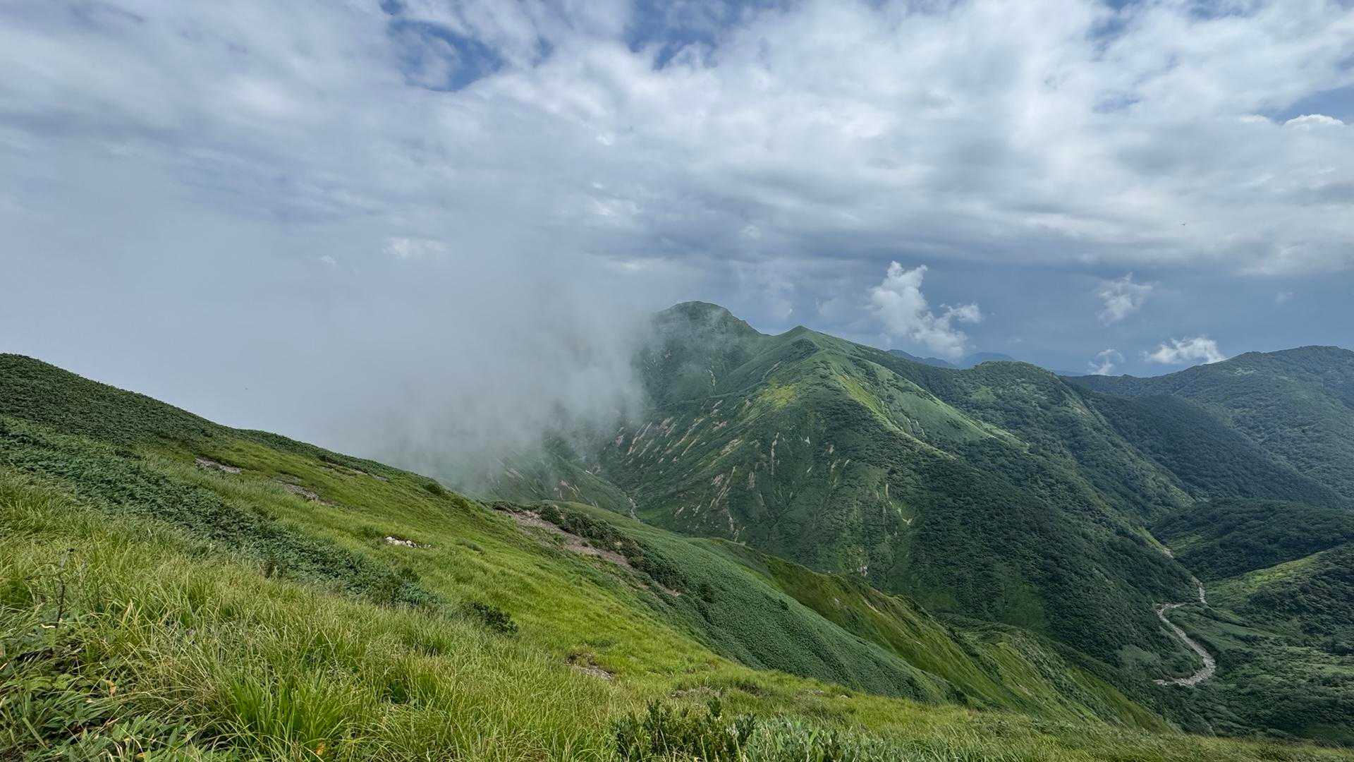 谷川岳主脈縦走（平標山・仙ノ倉山・万太郎山・谷川岳） の写真 54