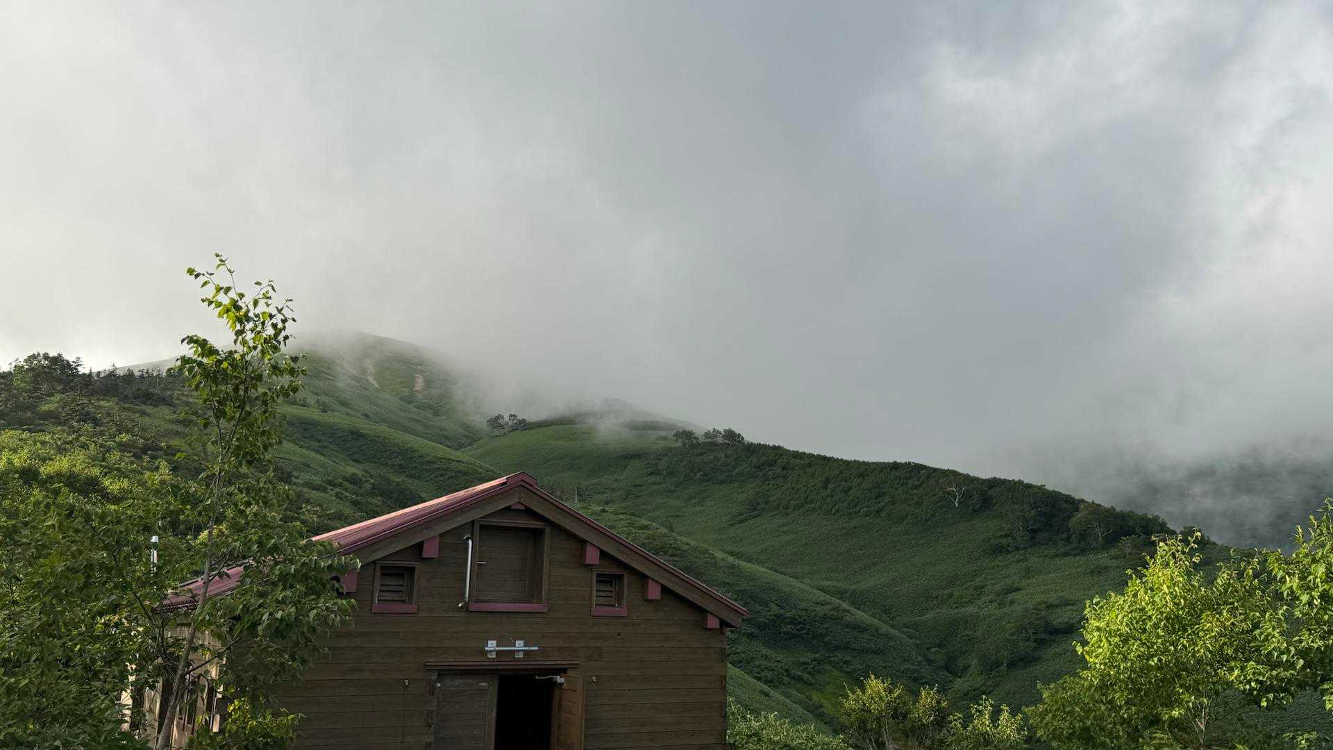 谷川岳主脈縦走（平標山・仙ノ倉山・万太郎山・谷川岳） の写真 20