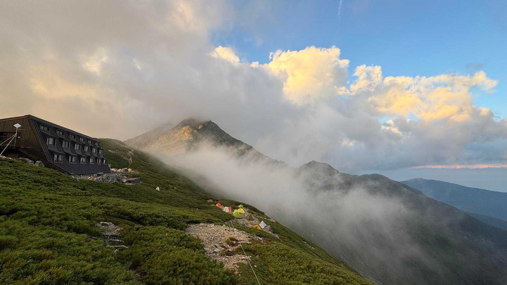 白根三山（北岳・間ノ岳・農鳥岳）、テン泊縦走 の写真 32