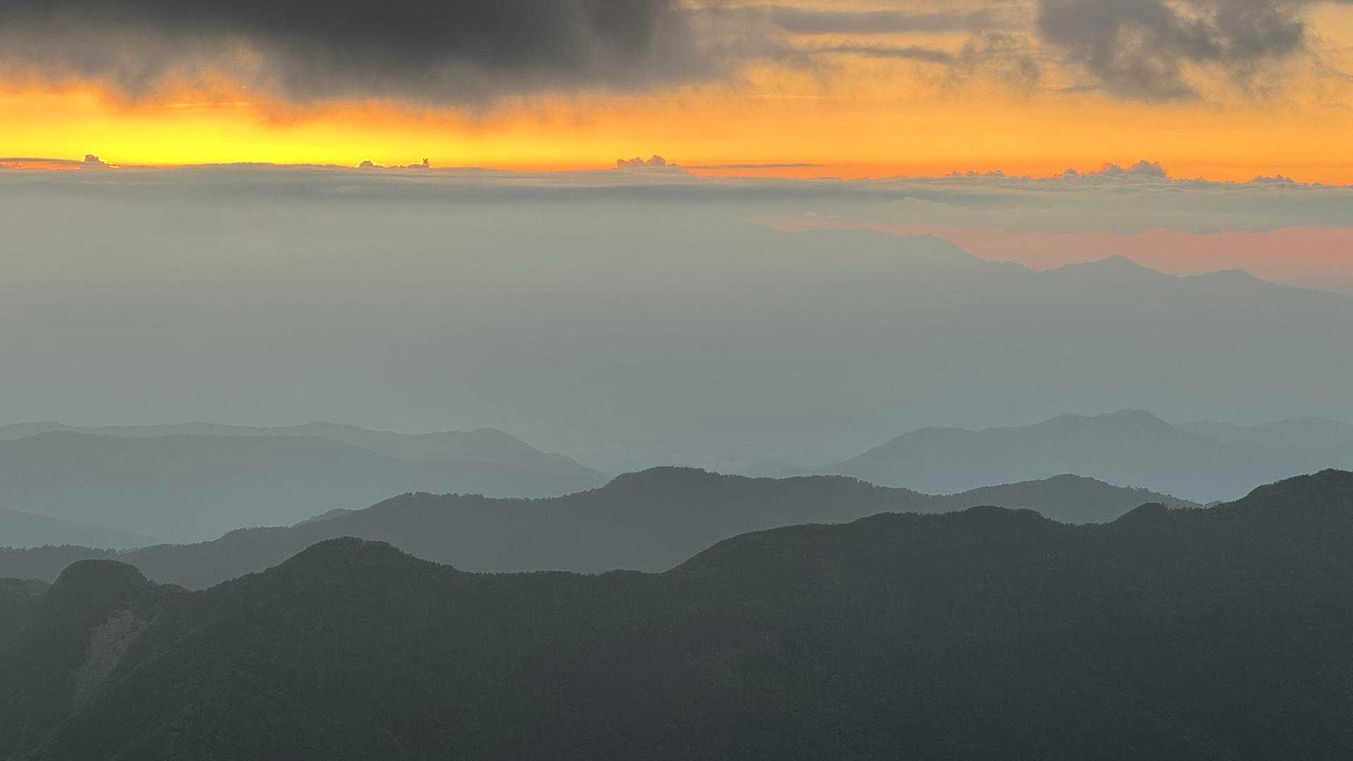 白根三山（北岳・間ノ岳・農鳥岳）、テン泊縦走 の写真 36