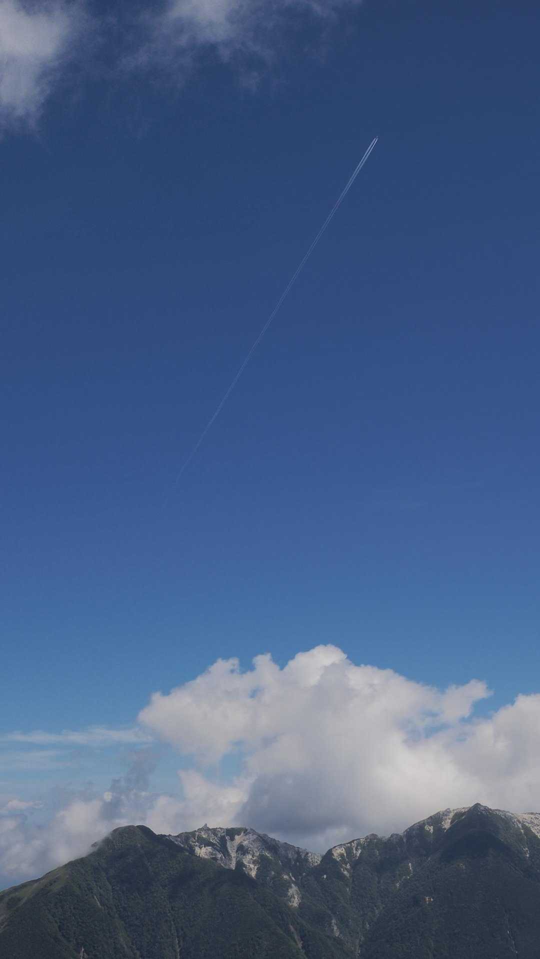 白根三山（北岳・間ノ岳・農鳥岳）、テン泊縦走 の写真 15