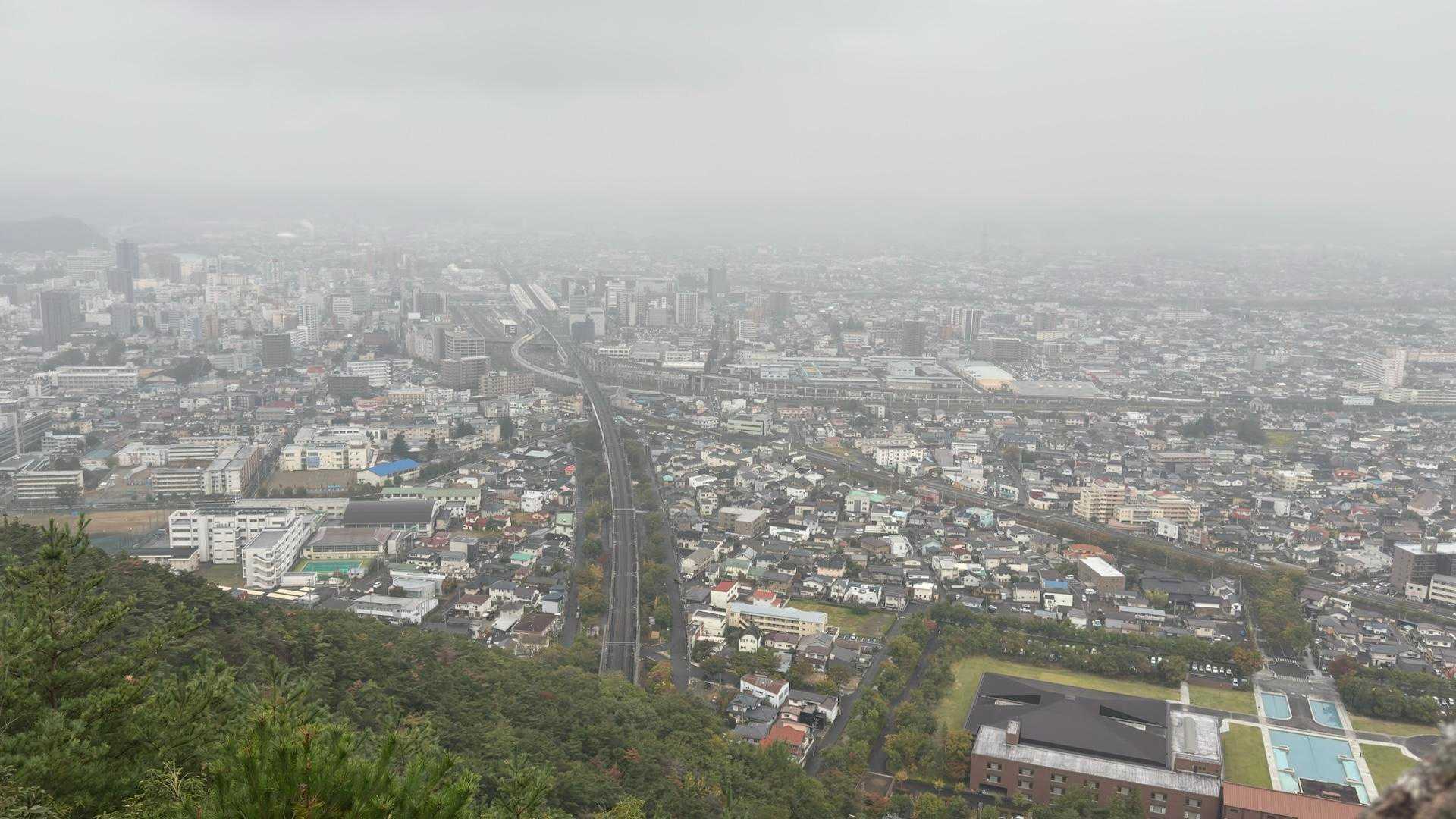 信夫山、ツインピークプチ縦走 の写真 12