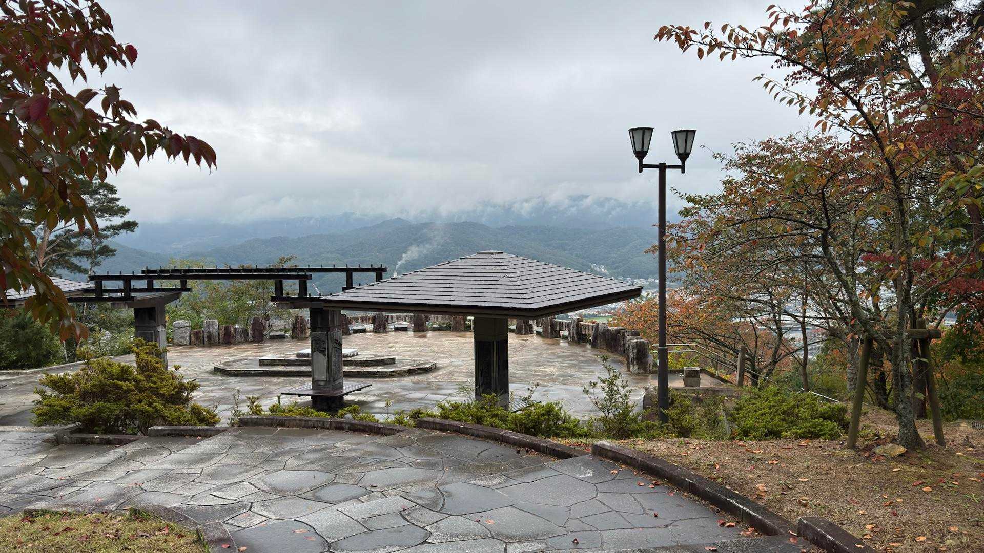 信夫山、ツインピークプチ縦走 の写真 3