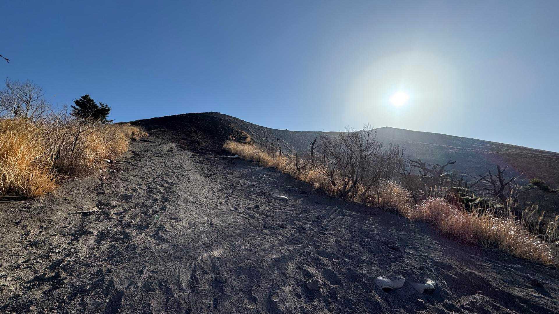 高千穂峰、天孫降臨の峰へ／鹿児島遠征Day3 の写真 8