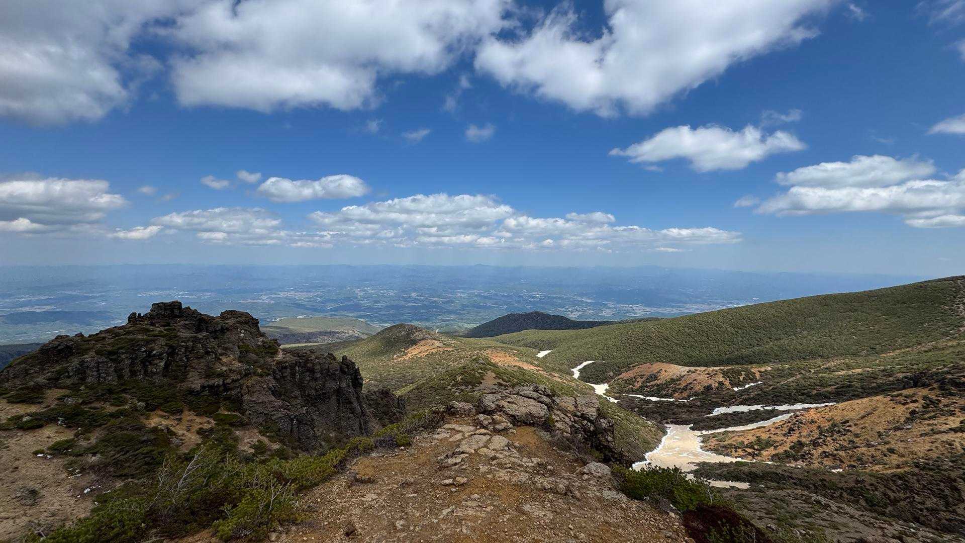 安達太良山、こどもの日ハイク の写真 10