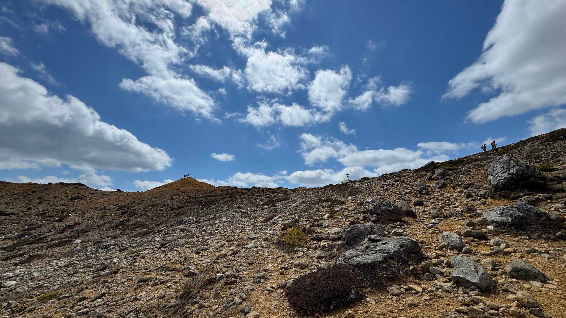 安達太良山、こどもの日ハイク の写真 11